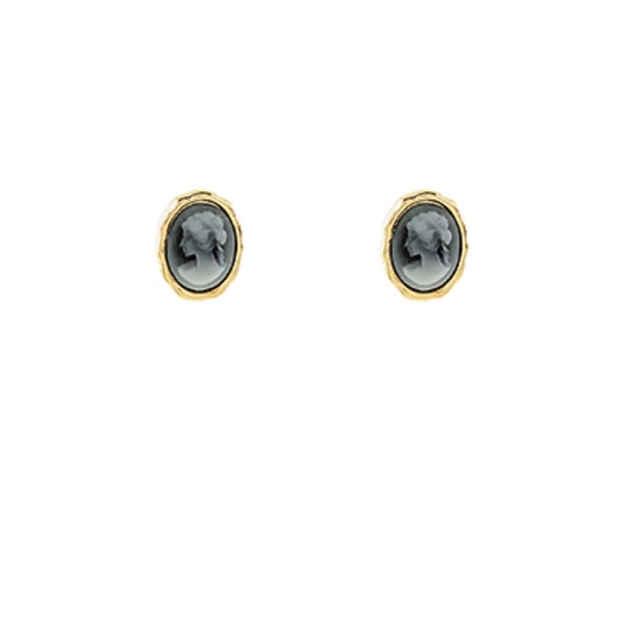 Profile Oval Stud Earrings - Picture 1 of 1